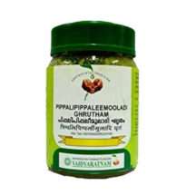 Pippalipippalimooladi Ghrutham Ayurvedic ghee with long pepper and ginger for respiratory and digestive health.